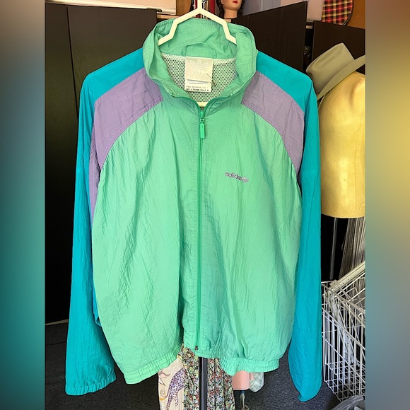 Retro Adidas Windbreaker - Picture 2 of 5
